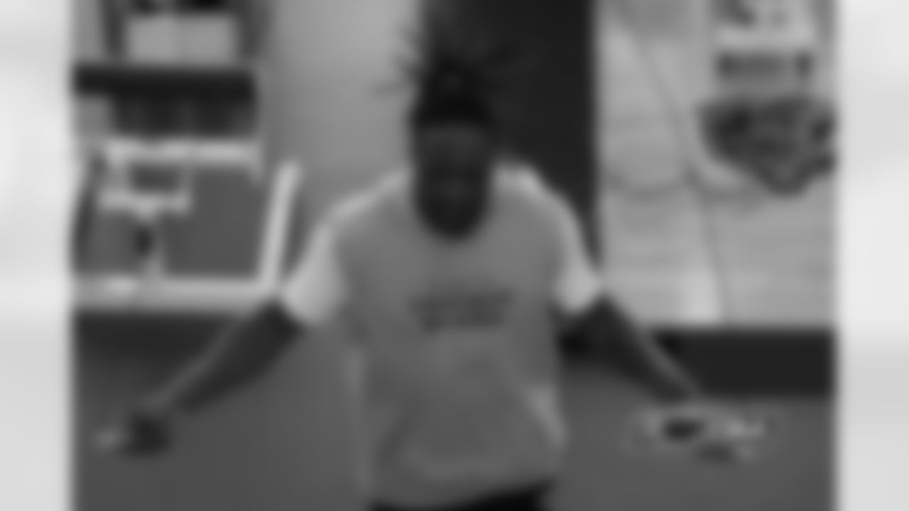 LB Danny Trevathan