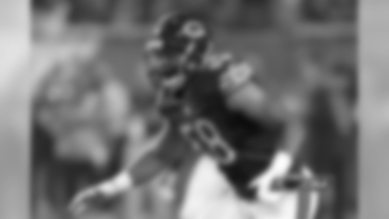 ILB Jon Anderson