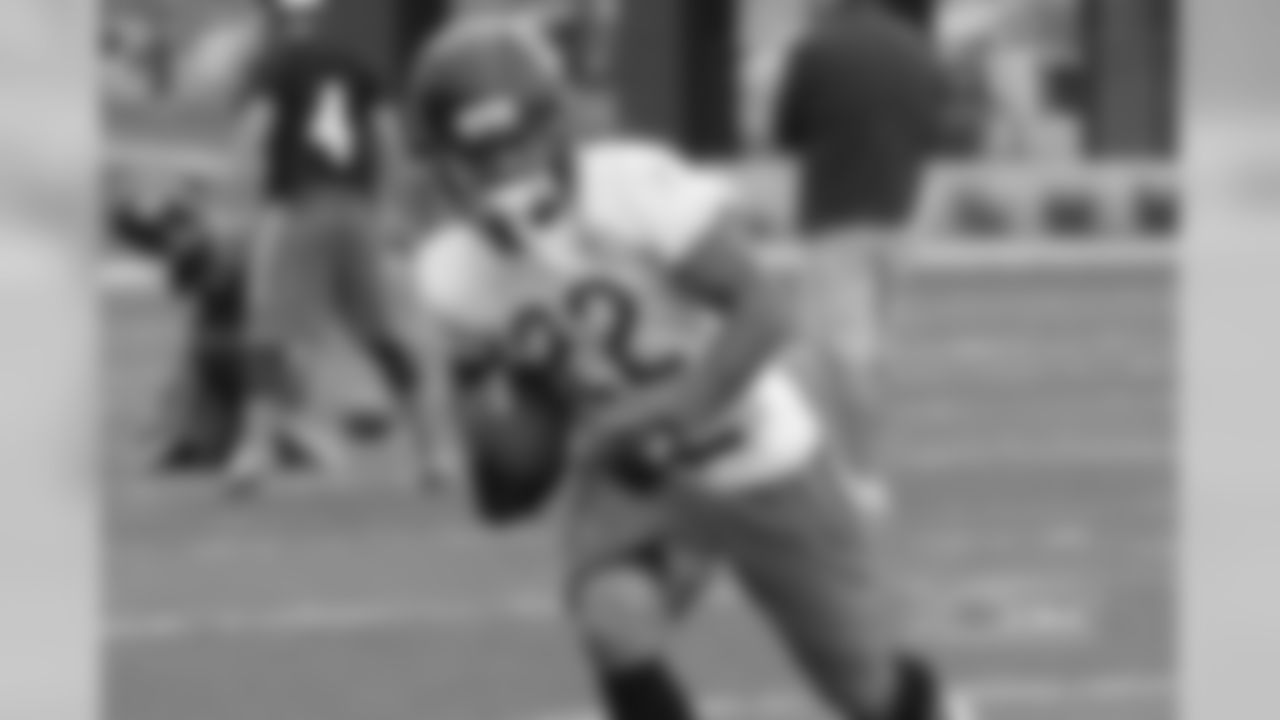 Cre'Von LeBlanc