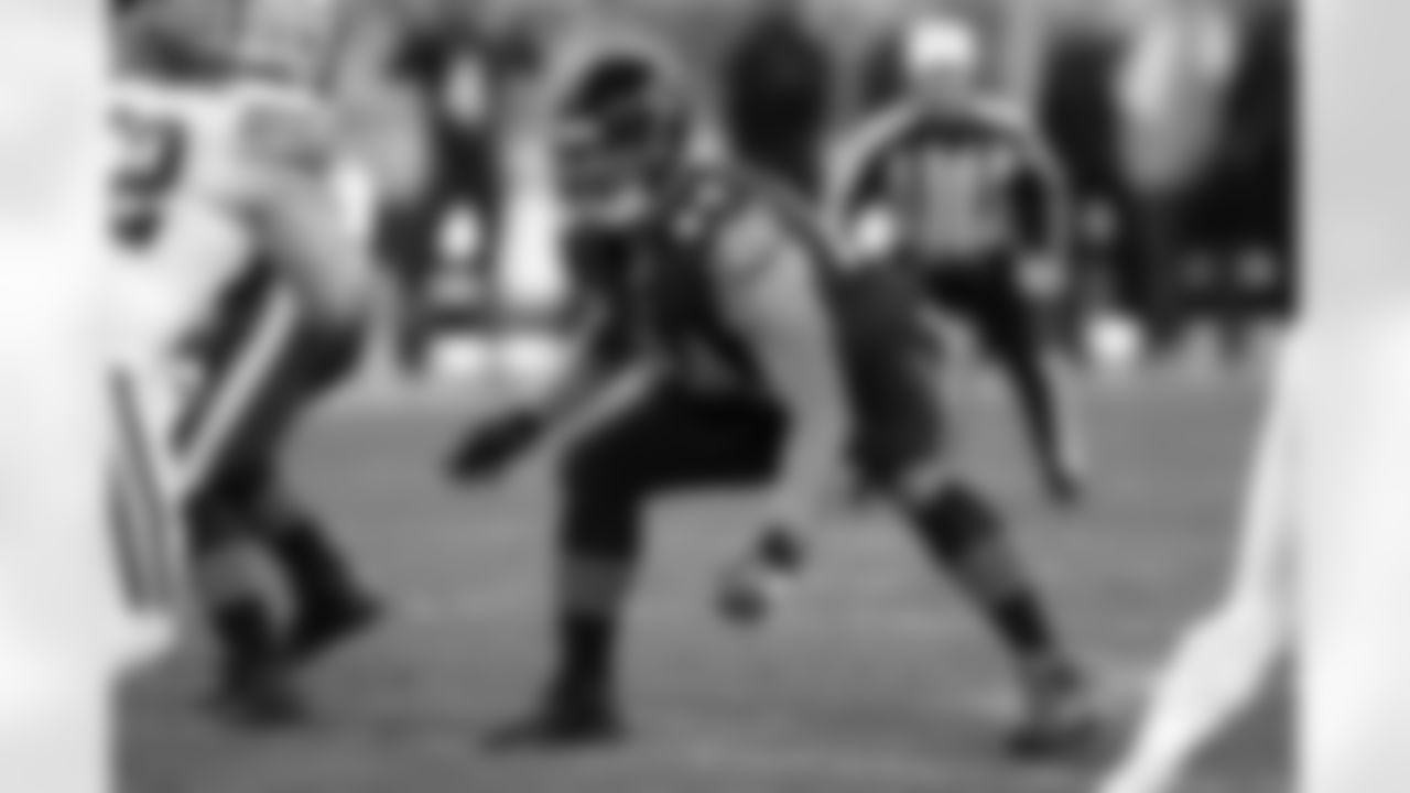OL Eric Kush (INJURED RESERVE)