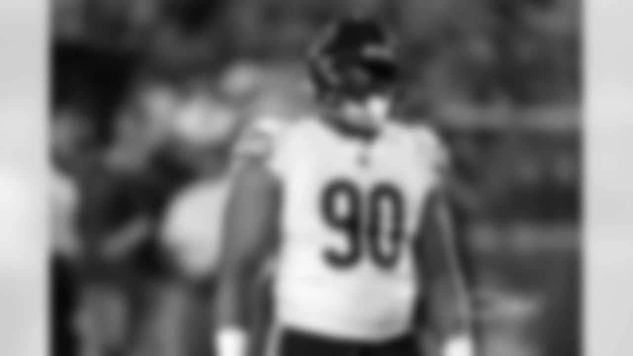 DL Jonathan Bullard