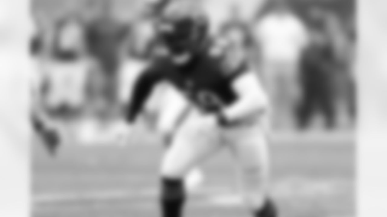 LB Danny Trevathan