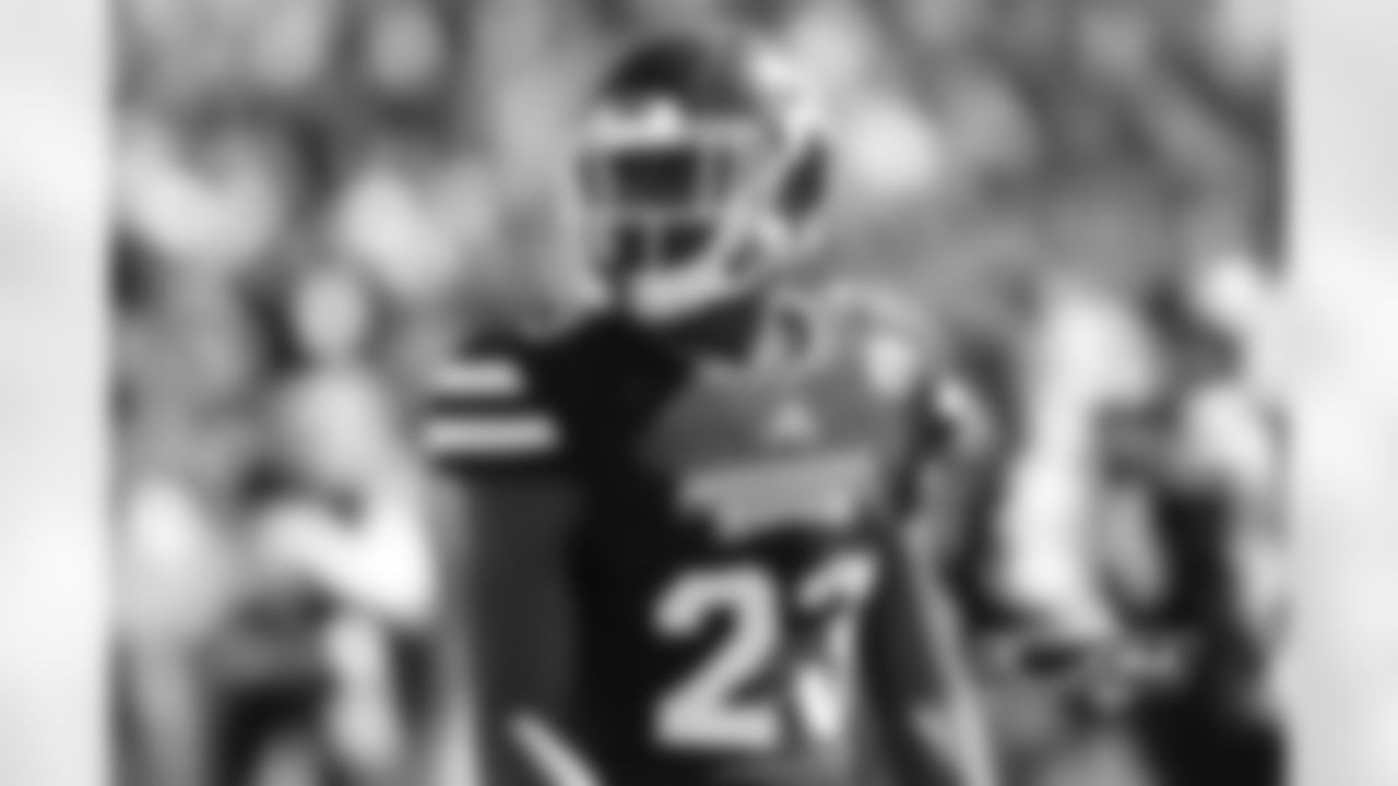 Mississippi State DB Taveze Calhoun
