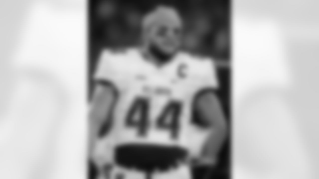 Villanova LB Don Cherry