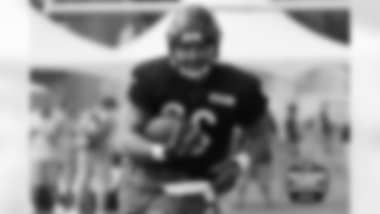 TE Zach Miller