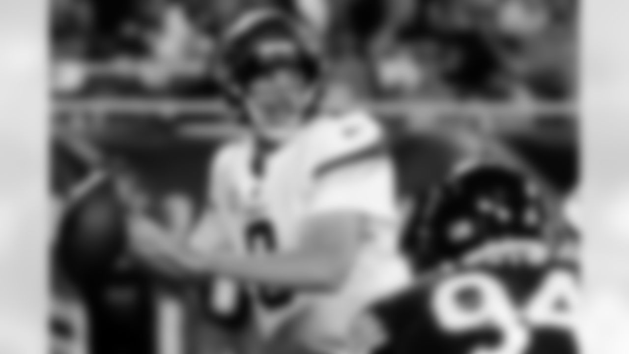 Sam Bradford, QB
Old team: Vikings
New team: Cardinals
Photo credit: AP Photo