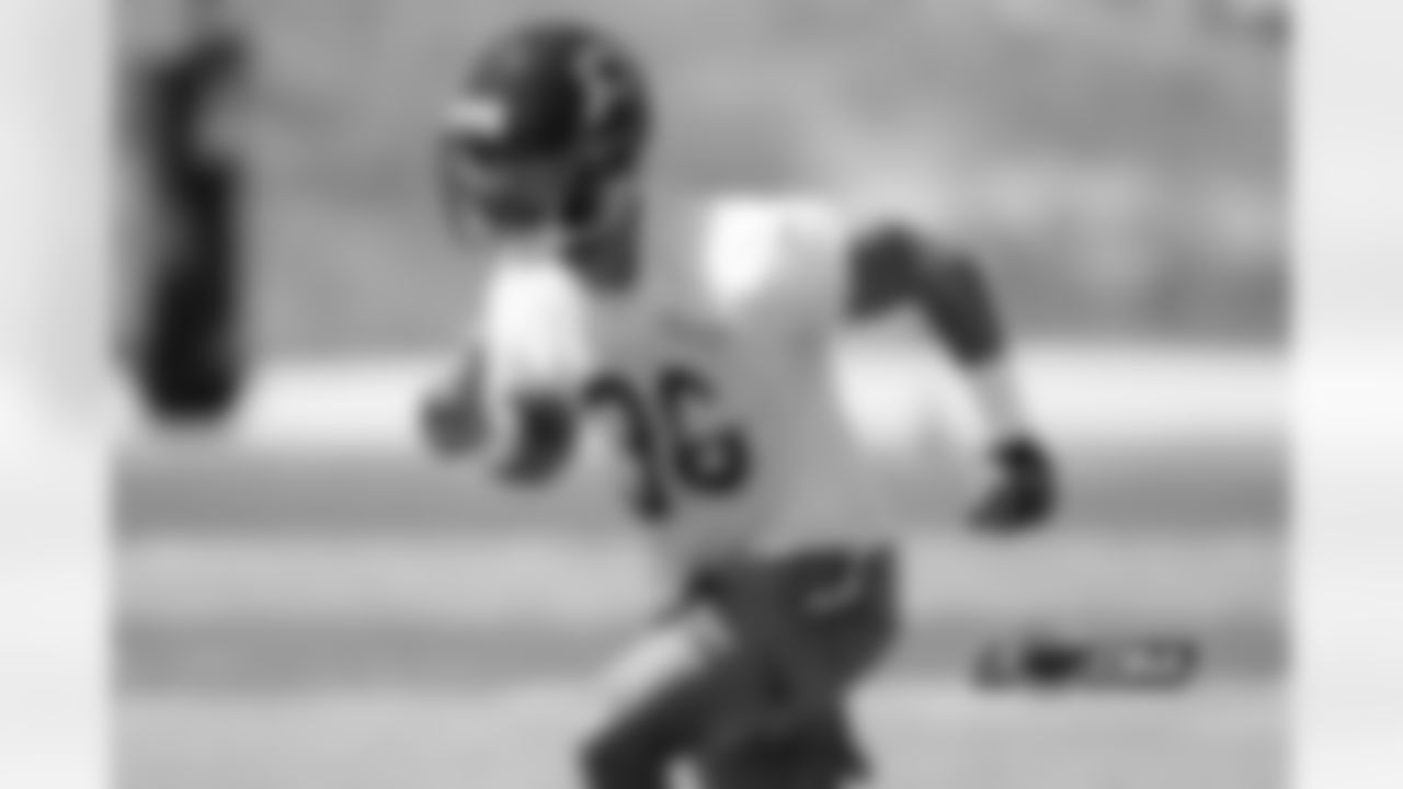 DB DeAndre Houston-Carson