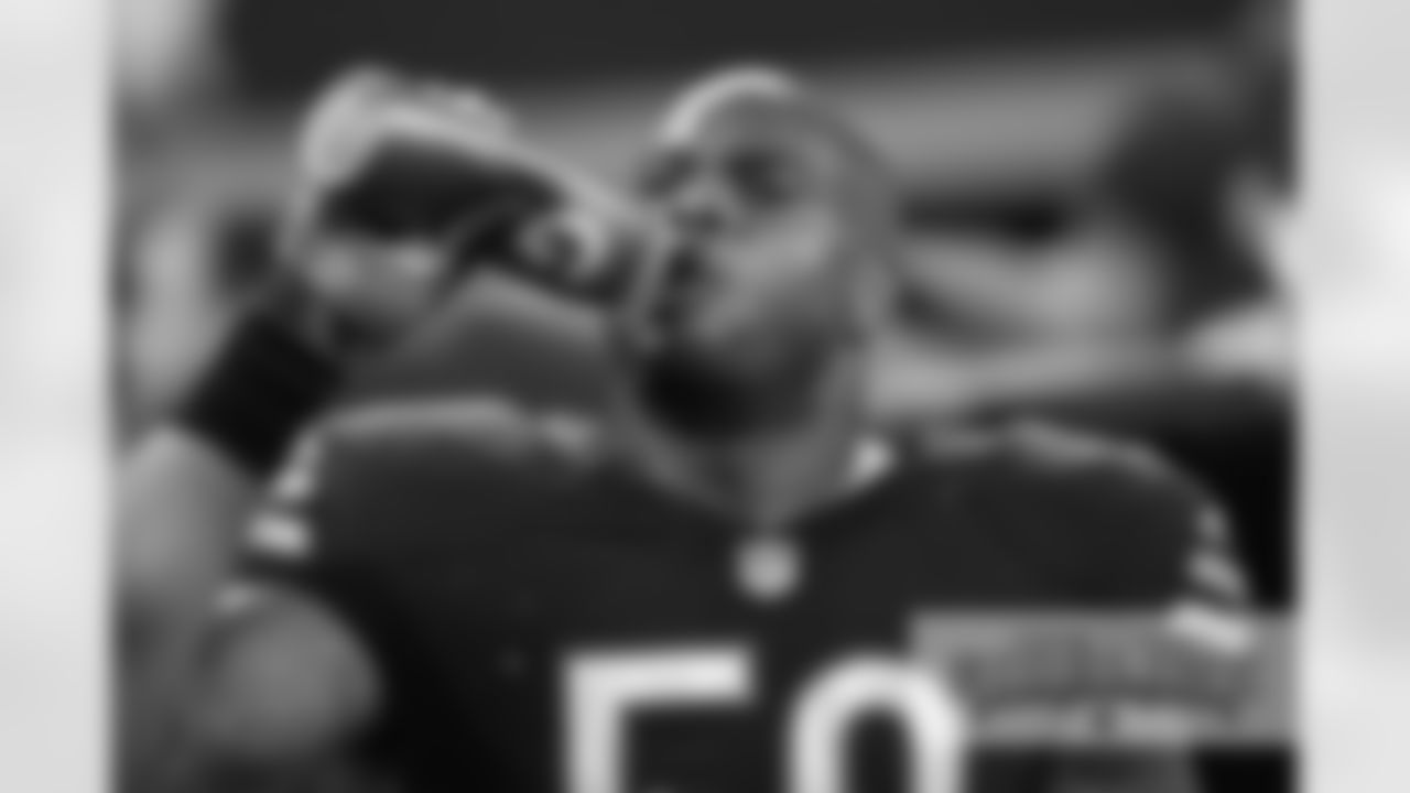 LB Jerrell Freeman