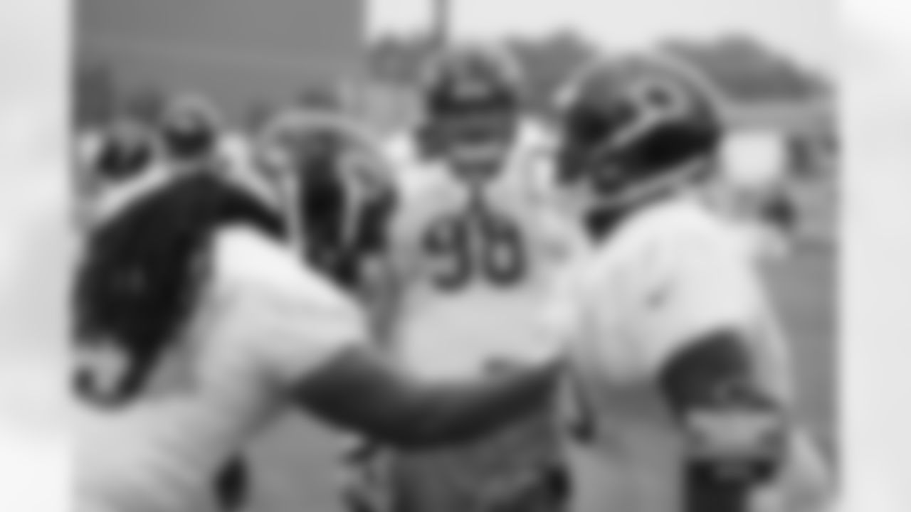 DL Mitch Unrein