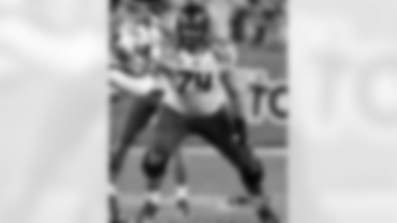 RG Kyle Long - Oregon