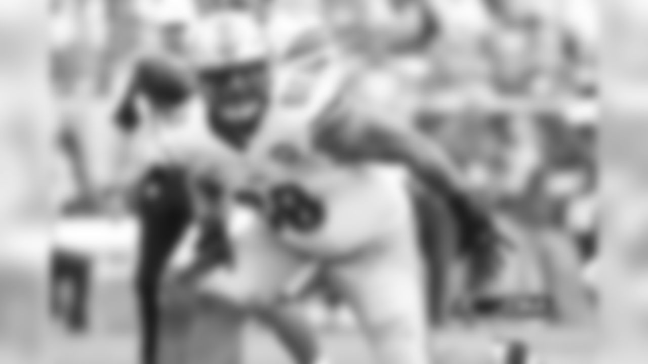 T - Taylor Decker, Detroit Lions