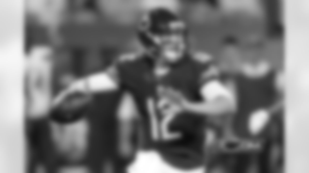 QB David Fales