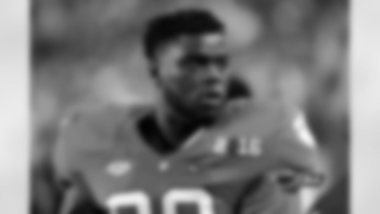 DE Shaq Lawson, Clemson