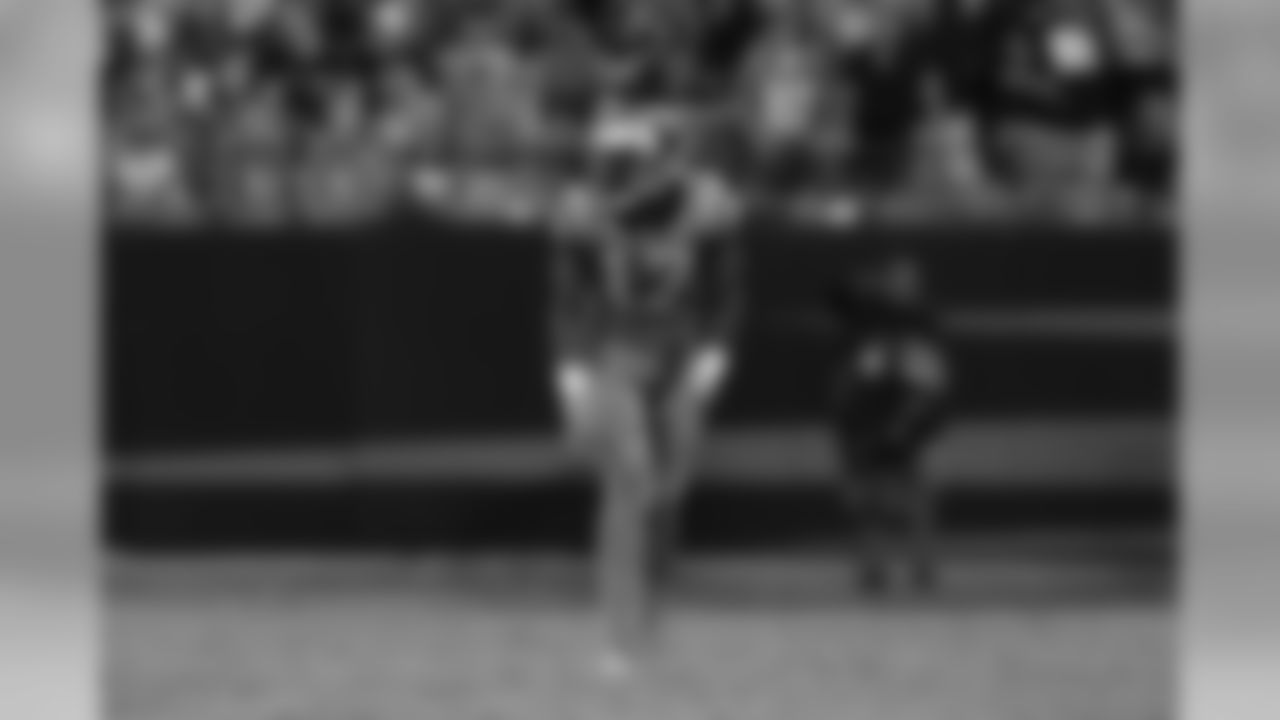 WR Devin Funchess