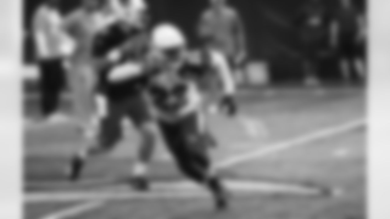 RB T.J. Logan