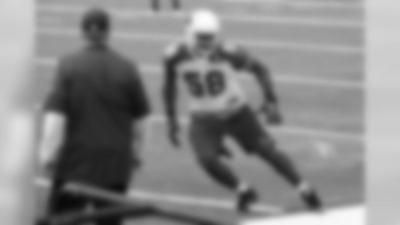 LB Tristan Okpalaugo
