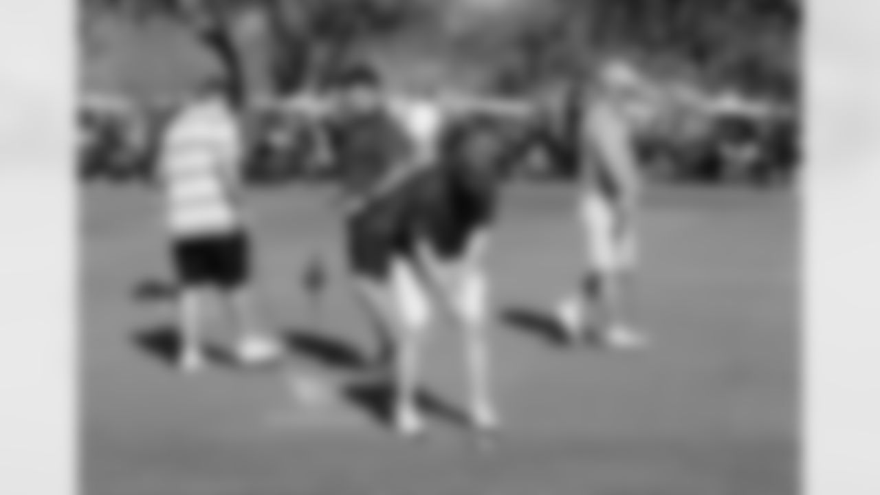 Golfers warming up
