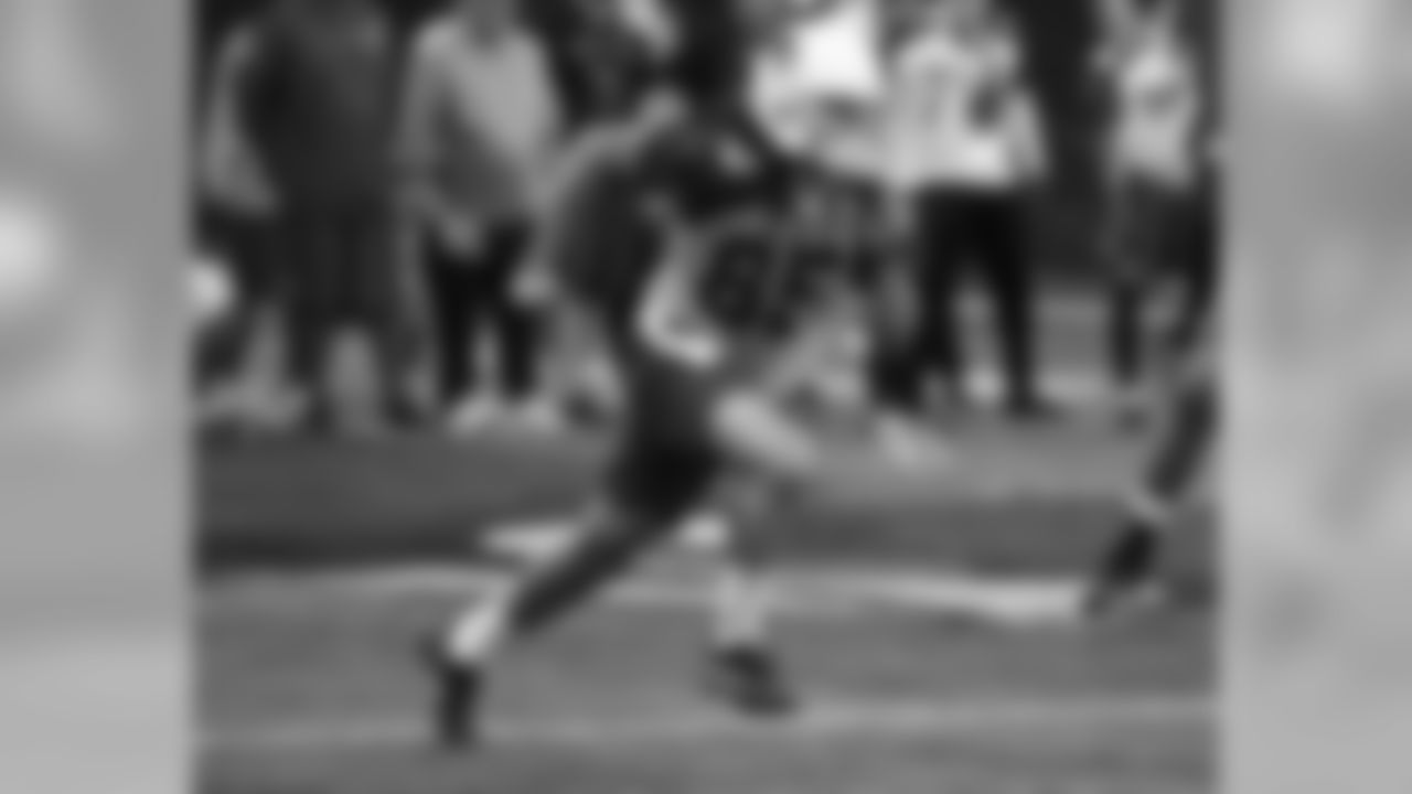WR Krishawn Hogan