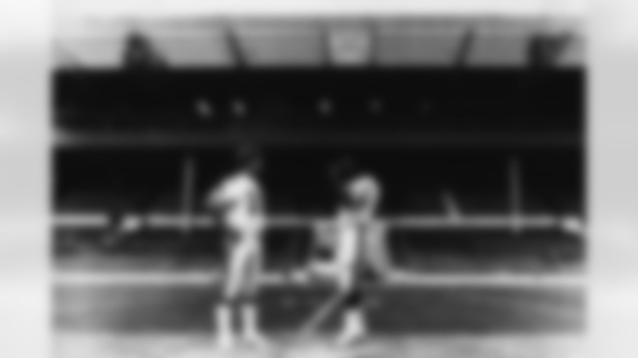 1983: QB Neil Lomax and OL Luis Sharpe at Wembley Stadium in London
