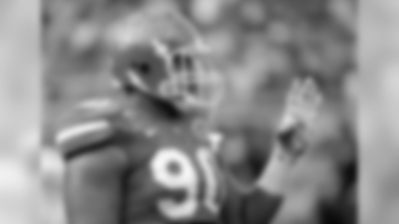 Florida DE Jonathan Bullard: Projected second-rounder