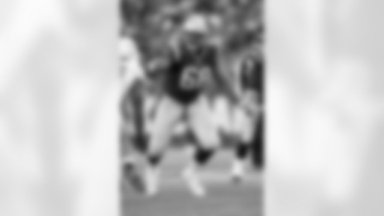 T LaAdrian Waddle