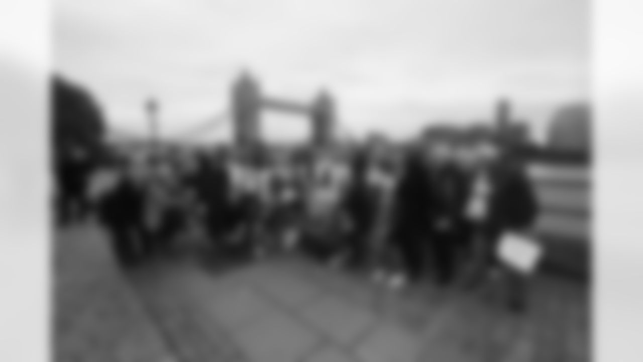 Cardinals fans tour London