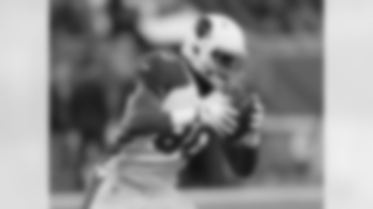 TE Ifeanyi Momah: One catch for 46 yards