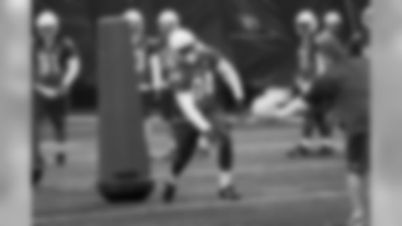 DT Larry Faison