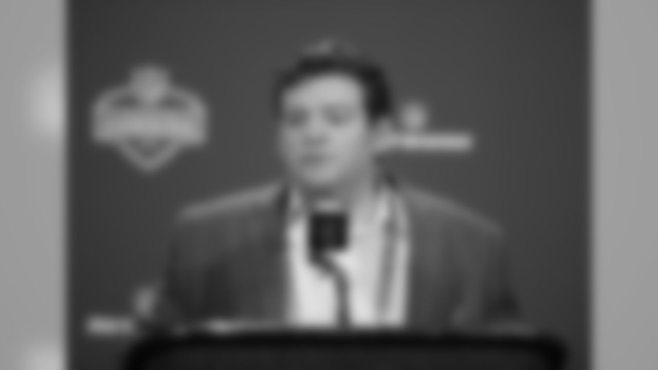 Seahawks GM John Schneider