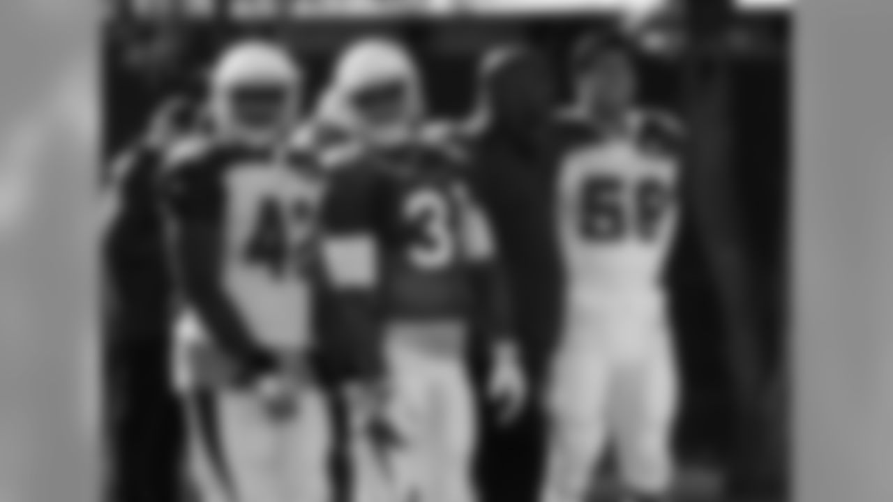 LB Jason Babin (58) at practice