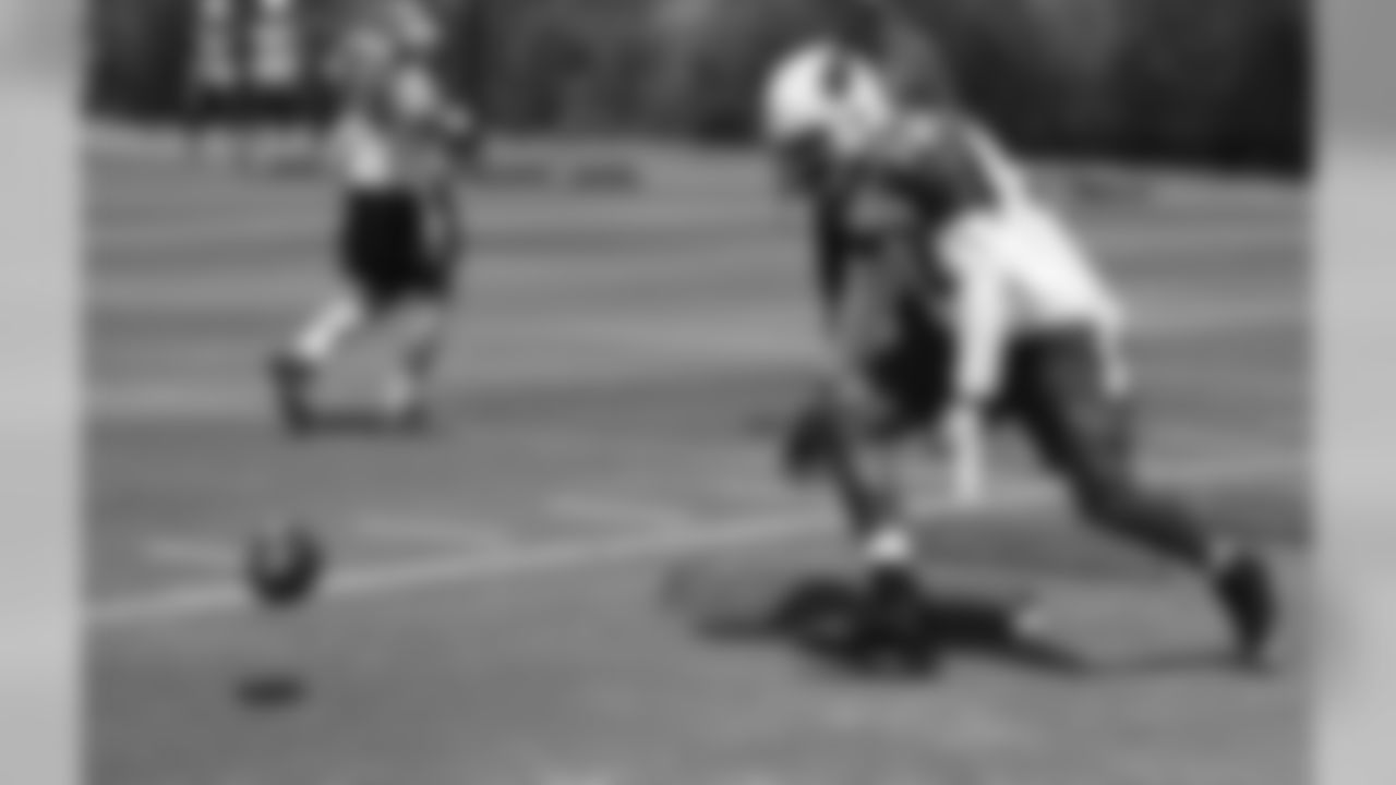 LB Tristan Okpalaugo
