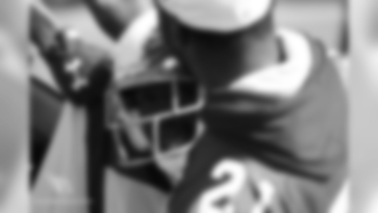 CB Brandon Williams is mugged in celebration after his first interception