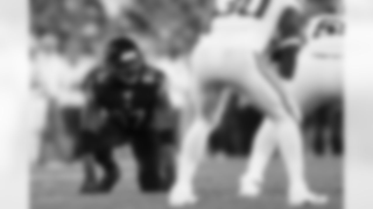OLB Willie Young