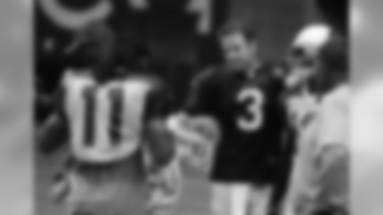 QB Carson Palmer