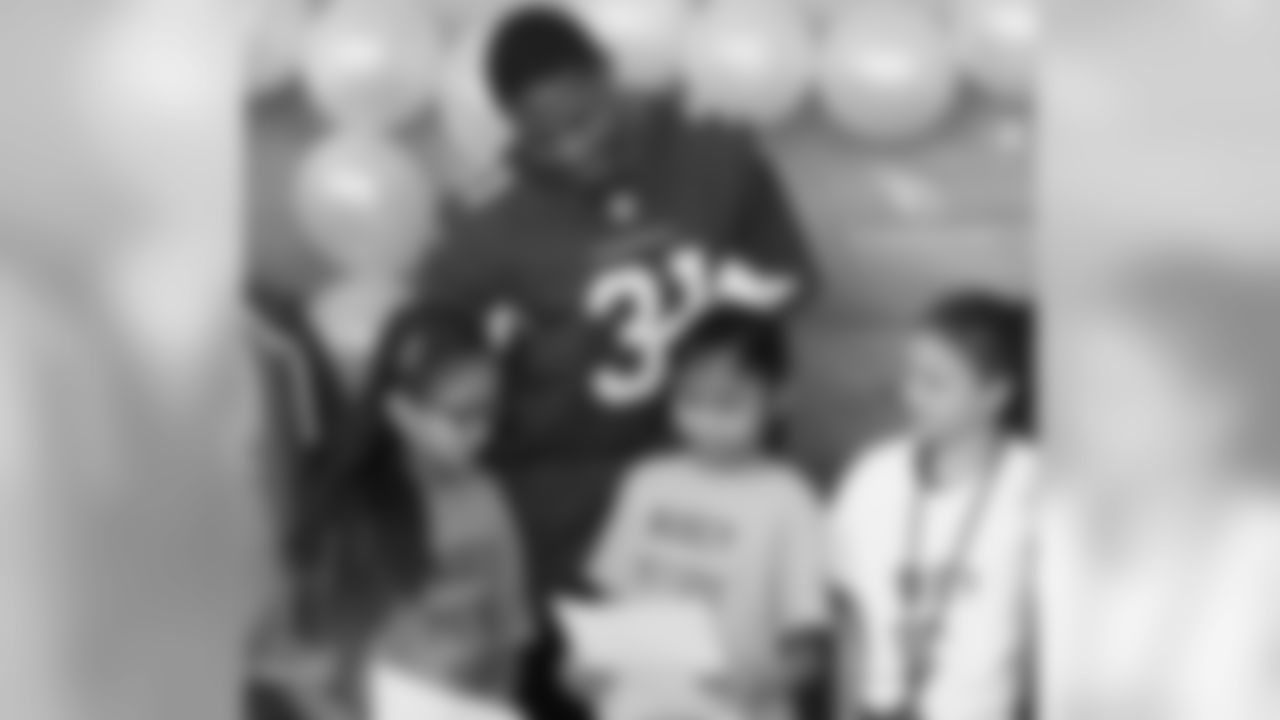 David Johnson making friends