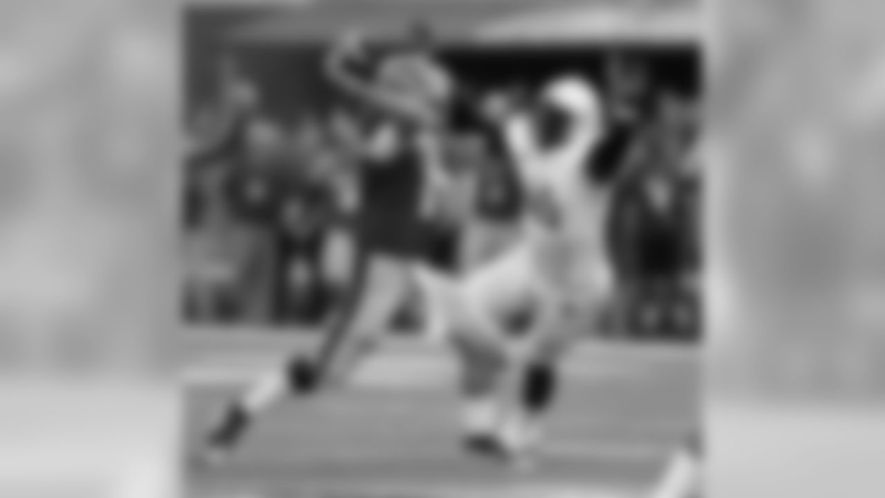 Vanderbilt DE Stephen Weatherly: Projected sixth-rounder