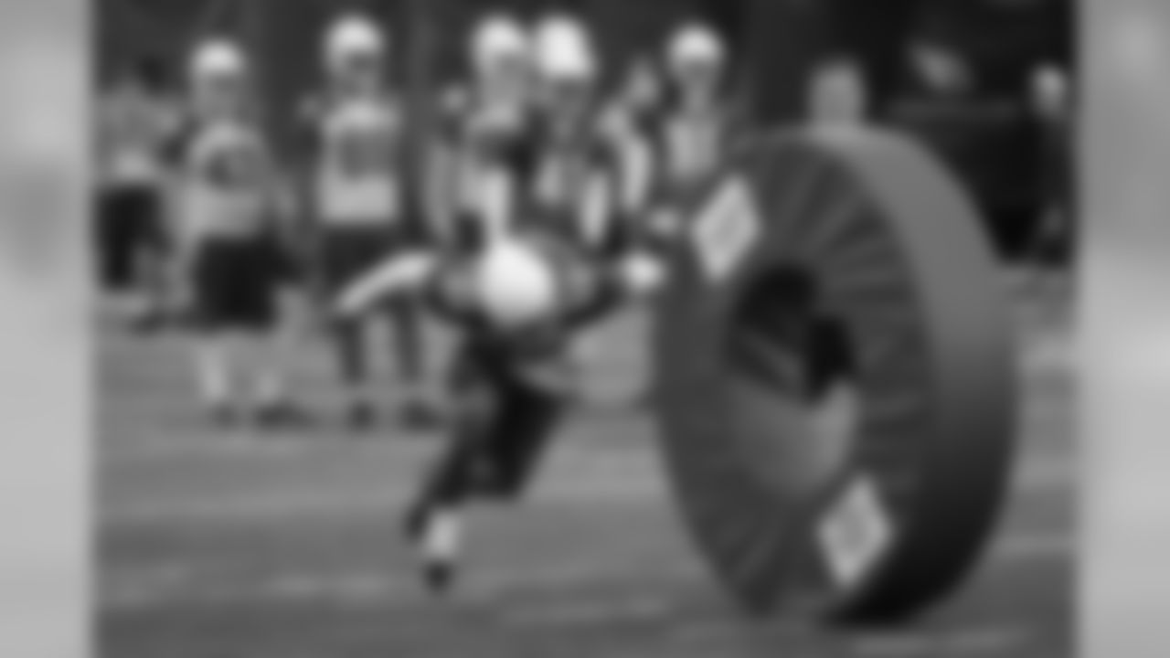 RB T.J. Logan