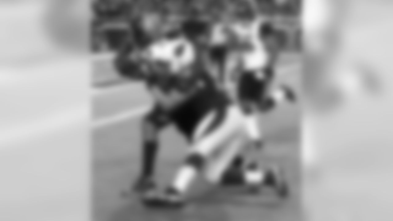 T John Wetzel attempts to take down Jaguars DE Calais Campbell as he runs in a recovered fumble