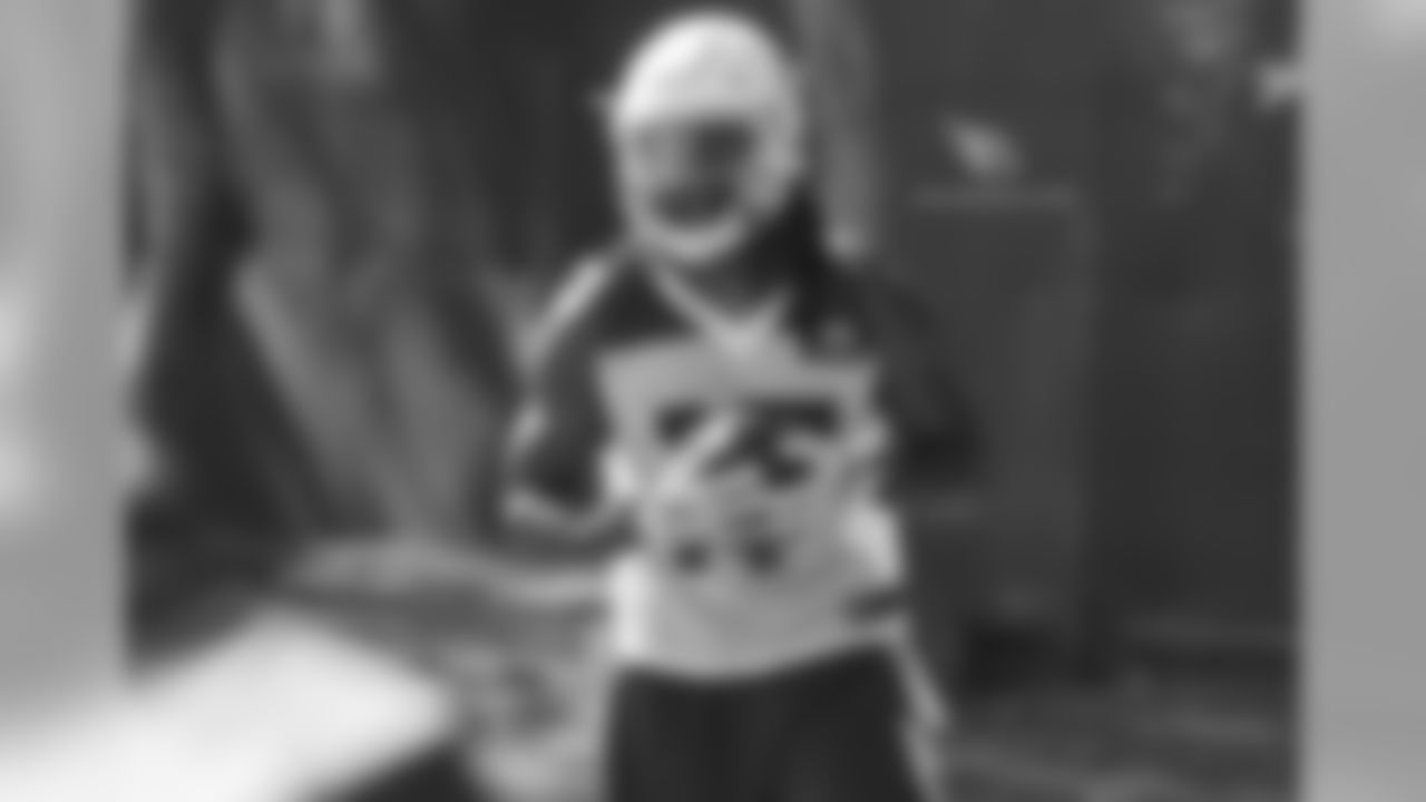 WR Larry Clark