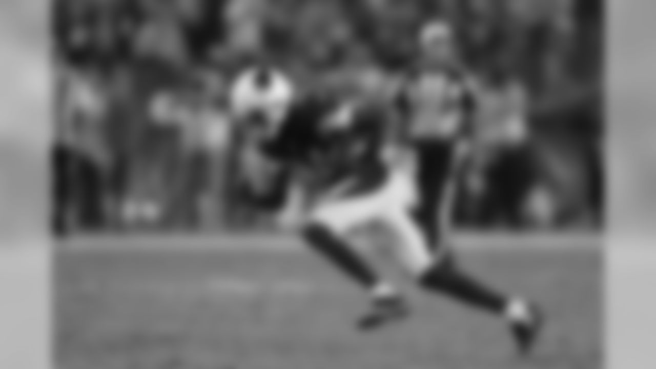 2016: WR J.J. Nelson catches a pass