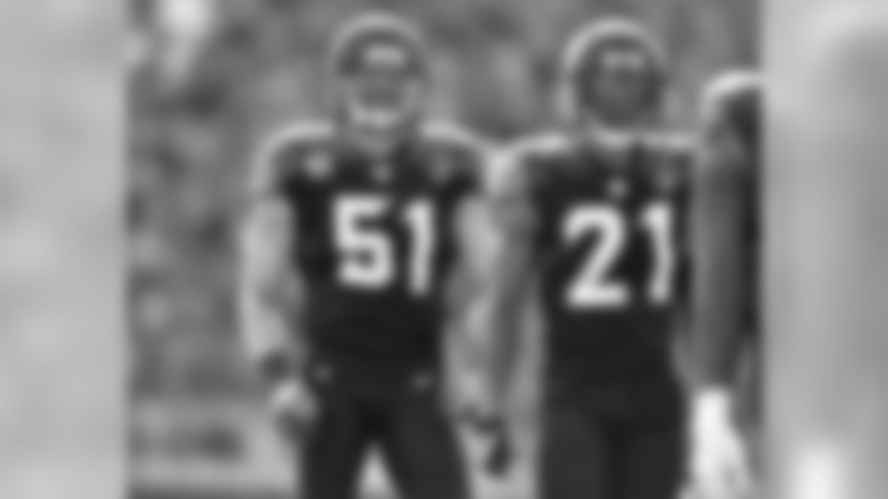 OLB Paul Posluszny
