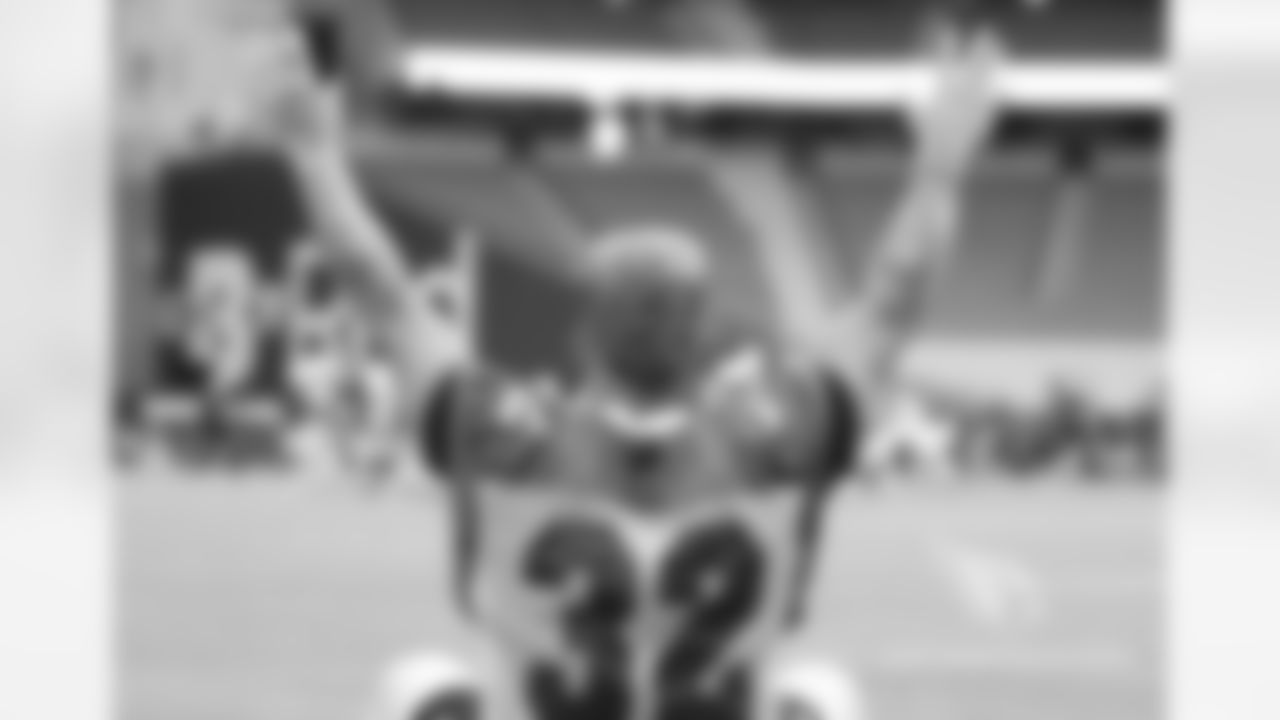 S Tyrann Mathieu reacts to a defensive play