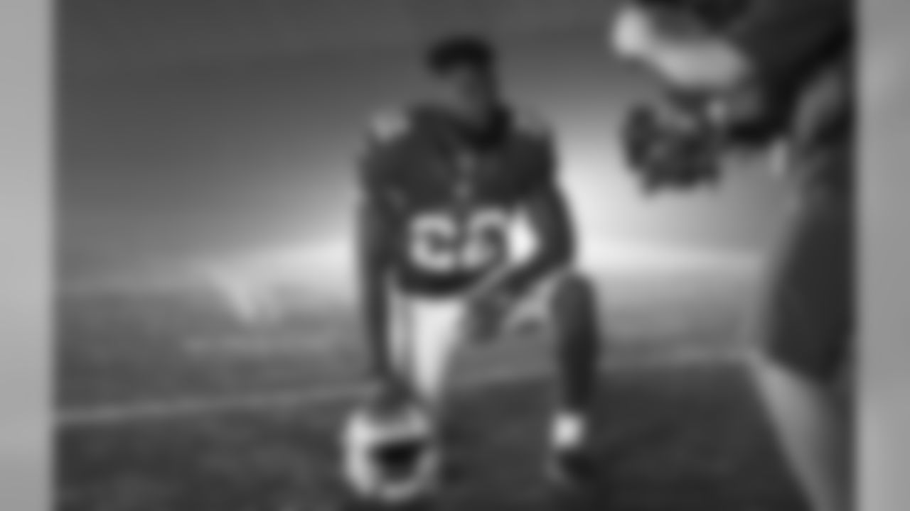 RB T.J. Logan