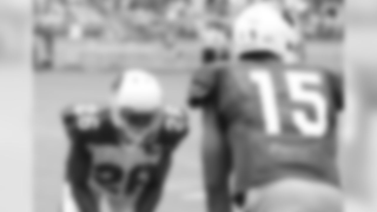 CB Brandon Williams defends WR Michael Floyd