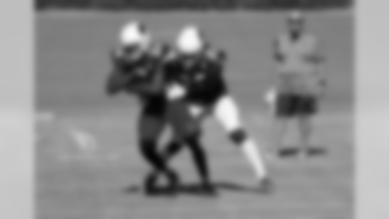 DBs Brandon Williams and Tony Jefferson practice tackling