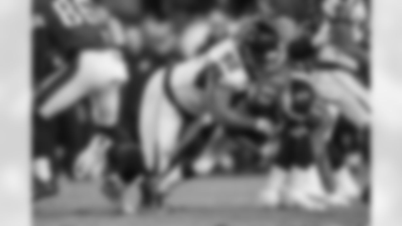 Dontari Poe