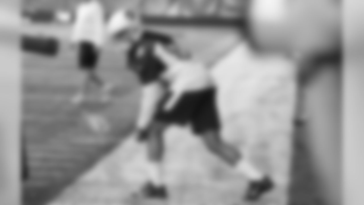 WR Krishawn Hogan