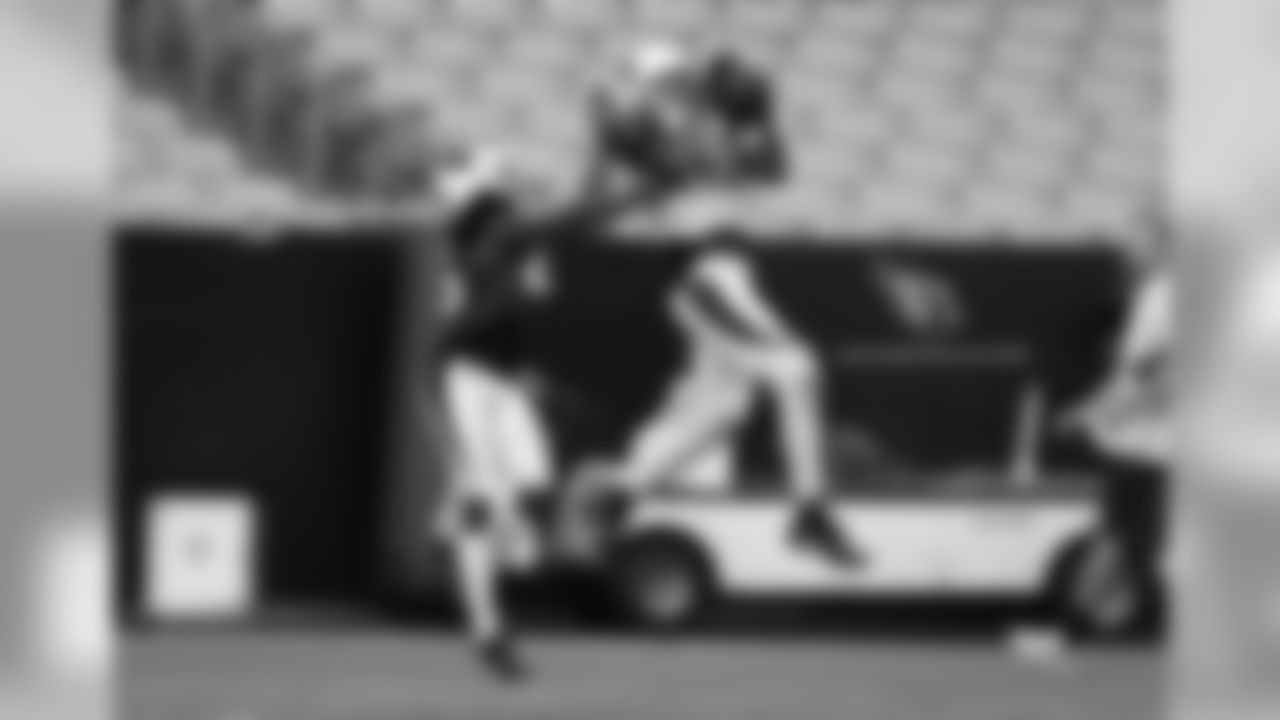 WR Michael Floyd high-points a ball in front of CB Brandon Williams