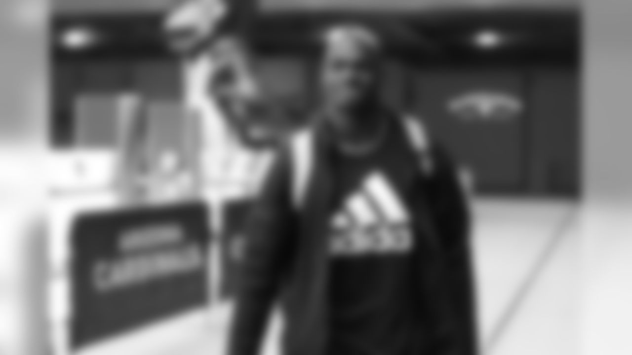 RB Adrian Peterson arrives
