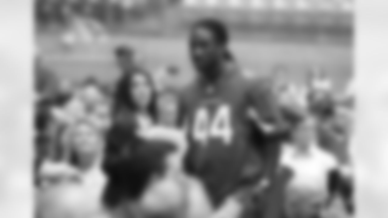 LB Markus Golden